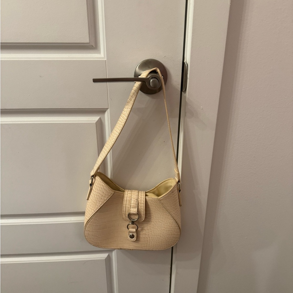 Cute tan shoulder bag